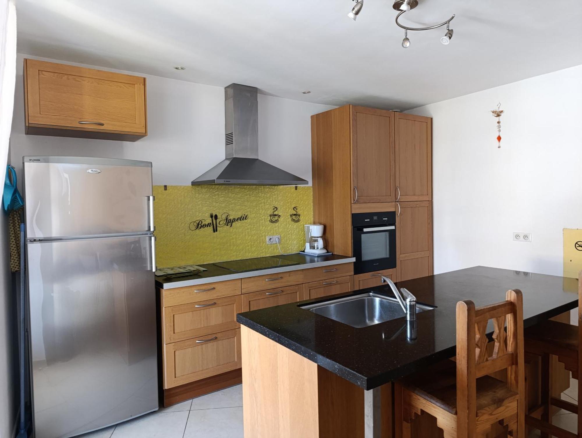 Maison Spacieuse Et Agreable Saint-Georges-de-Luzençon Exteriér fotografie