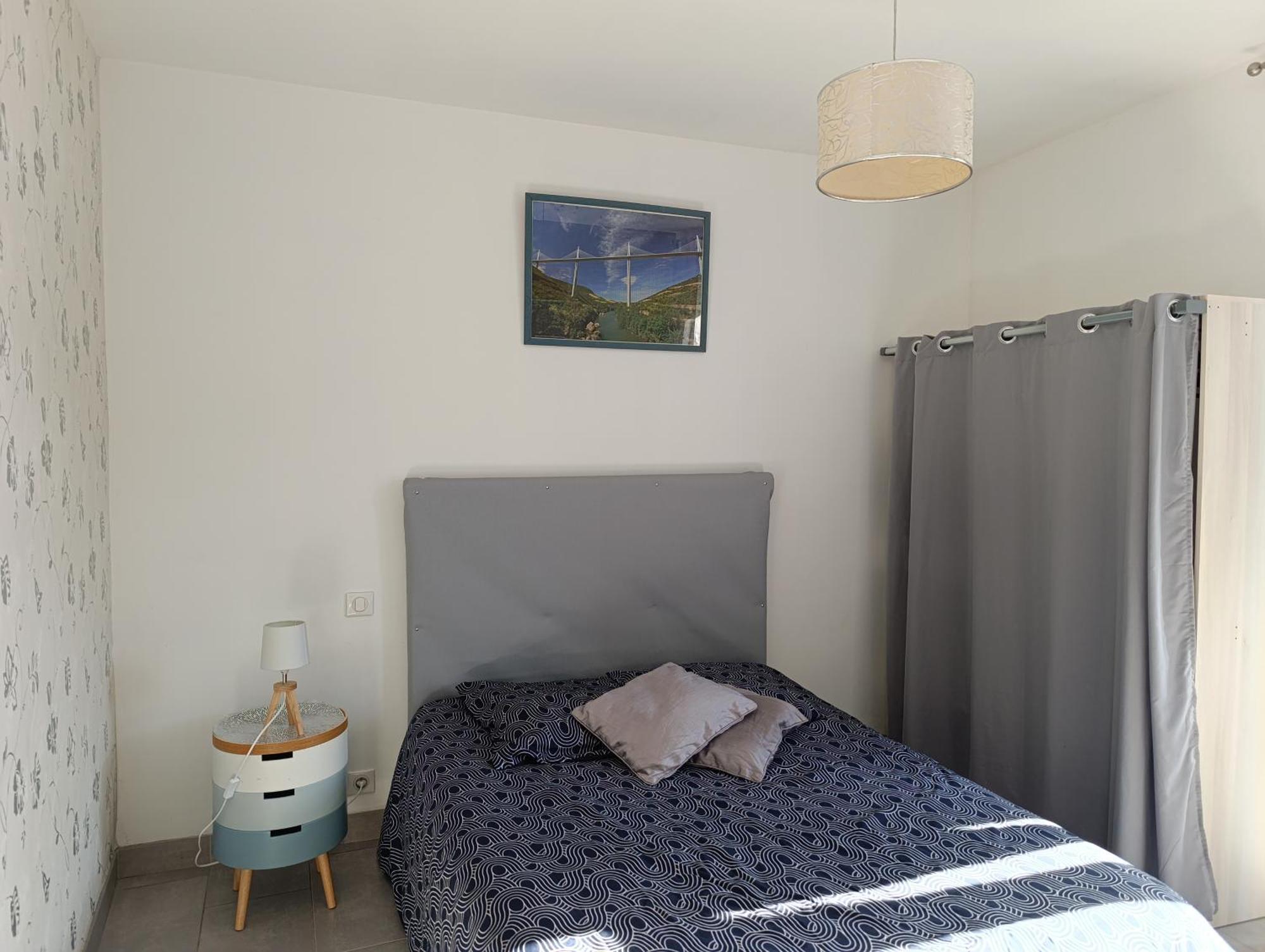 Maison Spacieuse Et Agreable Saint-Georges-de-Luzençon Exteriér fotografie